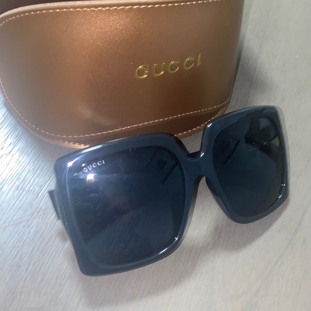 Gucci sunglasses